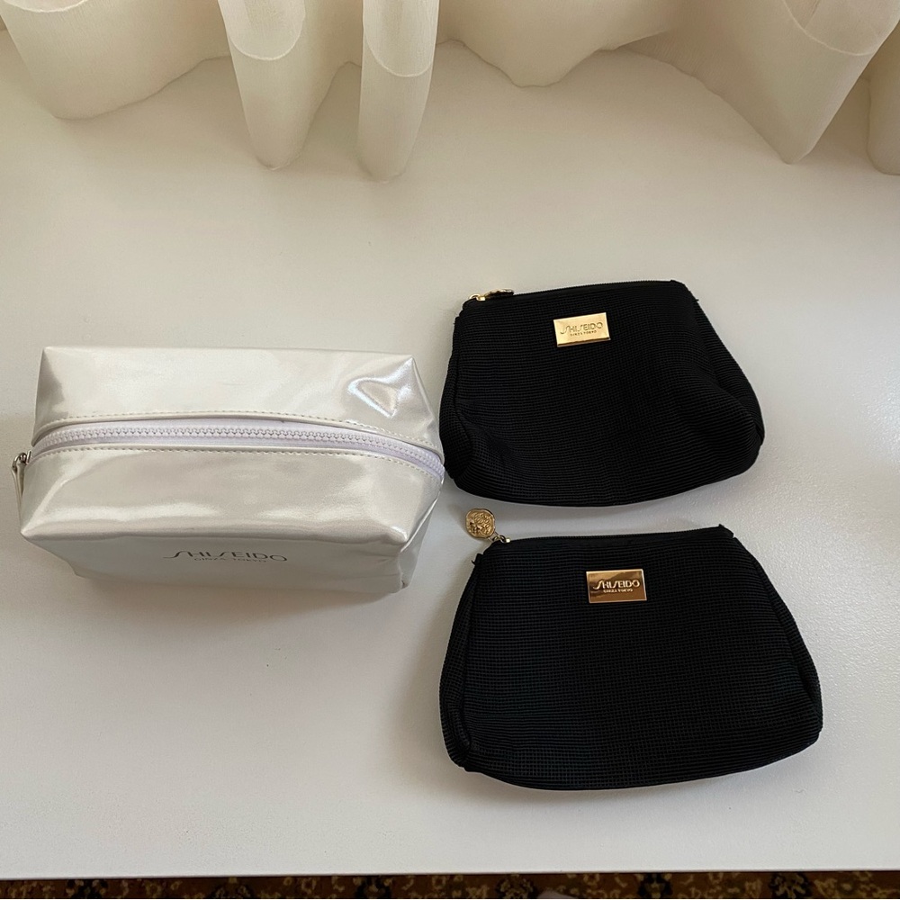 NWOT Shiseido Set of 3 Cosmetic Case - Picture 3 of 9